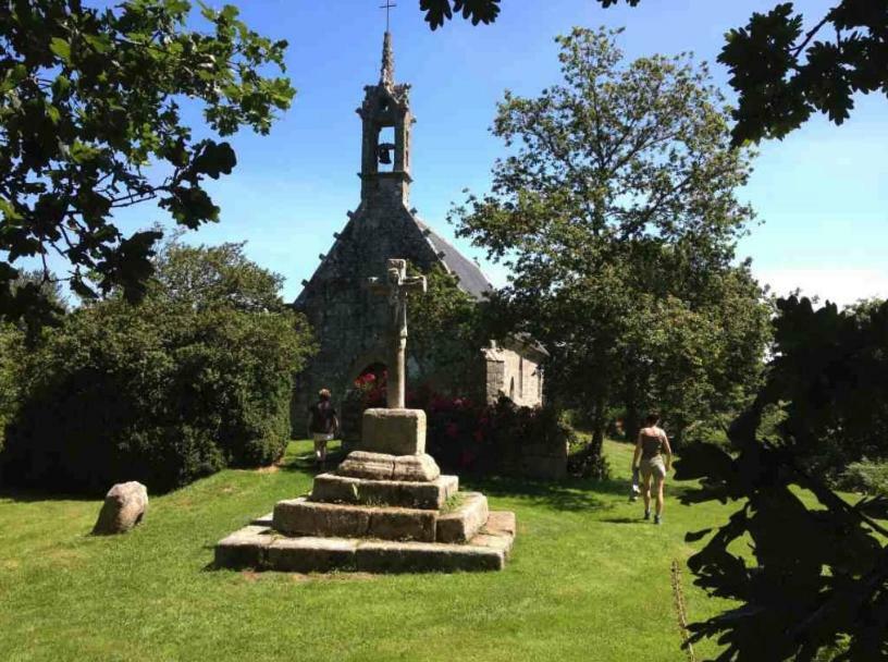 Vila An Ti Bihan, Gite Breton A La Campagne Tonquédec Exteriér fotografie